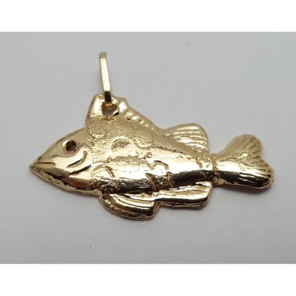 Beautiful 14K Karat Solid Yellow Gold Designer Textured Fish Charm Pendant